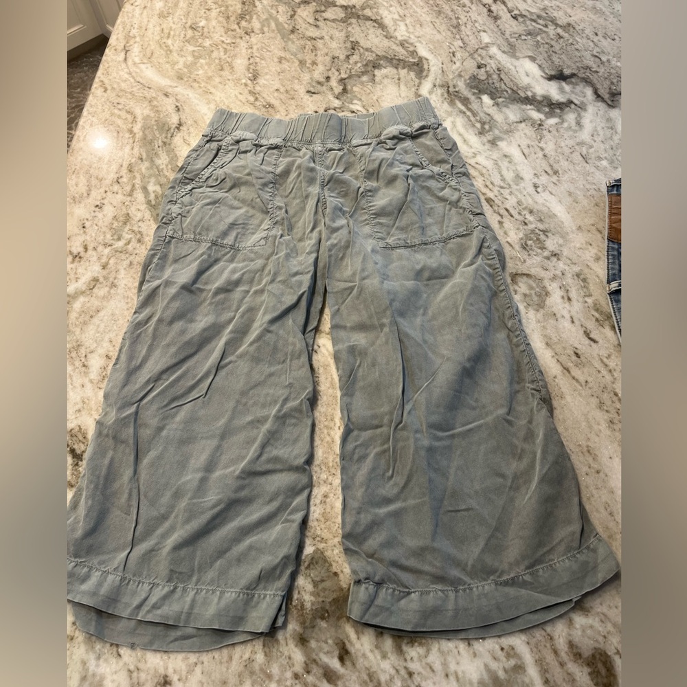 Cloth & Stone by Anthropologie 100% Tencel‎ wide leg Capri pants size XS